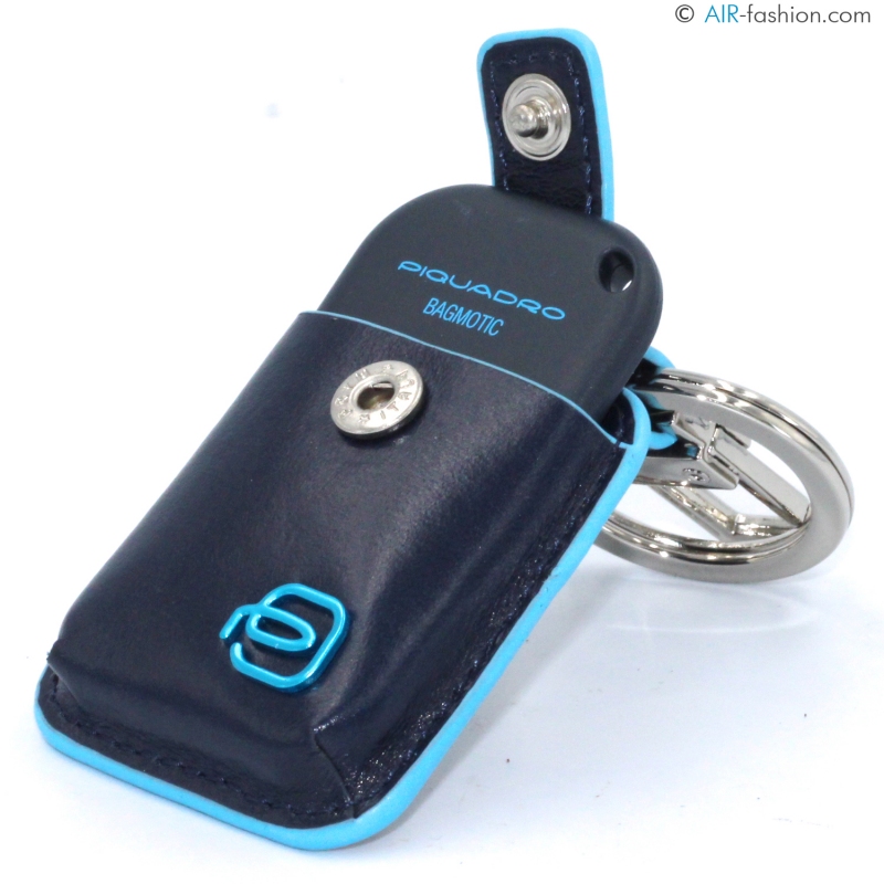 Piquadro BagMotic - Leather key-chain with USB, micro-USB and lightning  cable Colour Blue